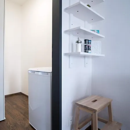 Haas Downtown With Parking Апартаменты